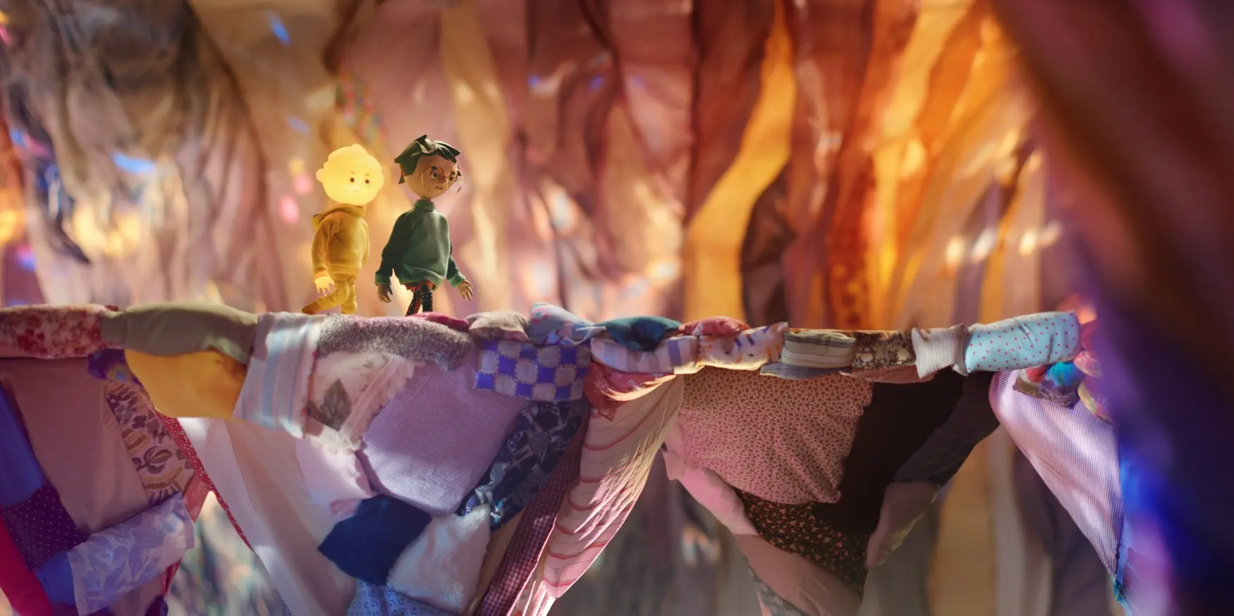 Ferienkino: Tony, Shelly und das magische Licht